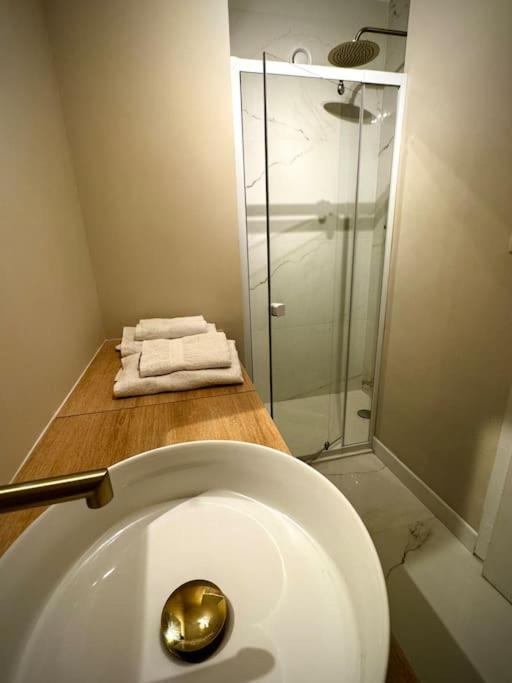 Montrose Luxury 5 Etoiles By Stephanie *